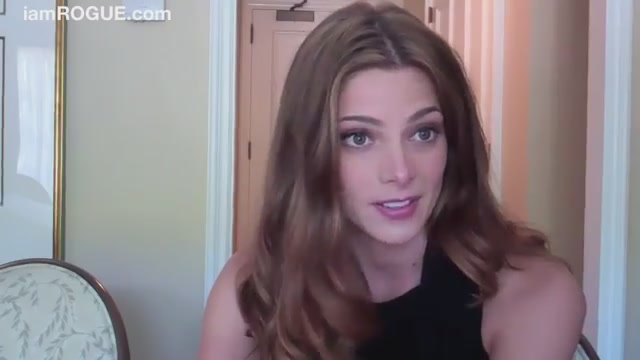 Ashley-Greene-dot-nl_TheApparition-PressJunket-IAmRouge0275.jpg