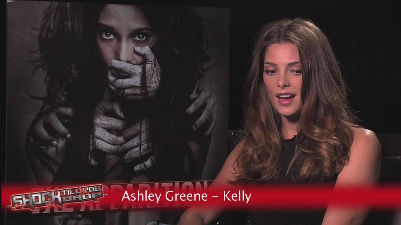 Ashley-Greene-dot-nl_TheApparition-PressJunket-shocktillyoudrop0109.jpg