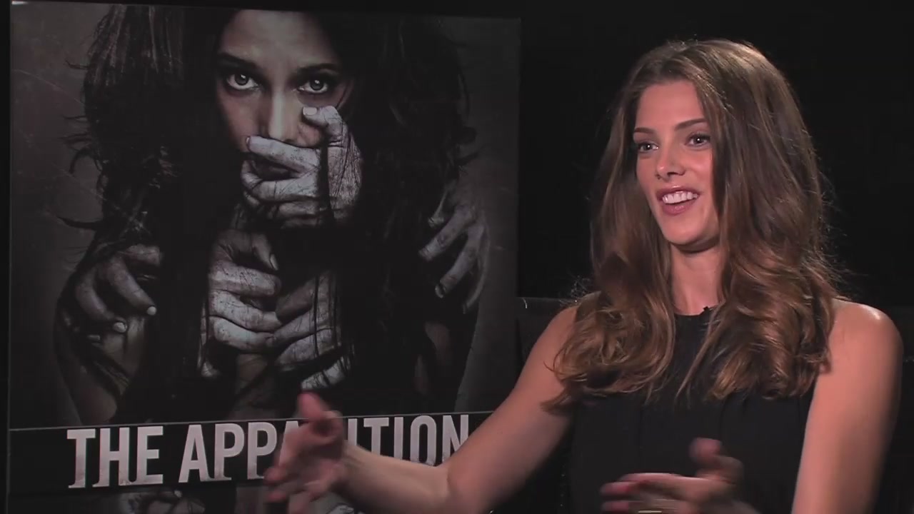 Ashley-Greene-dot-nl_TheApparition-PressJunket-shocktillyoudrop0332.jpg