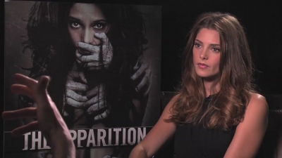 Ashley-Greene-dot-nl_TheApparition-PressJunket-shocktillyoudrop0135.jpg