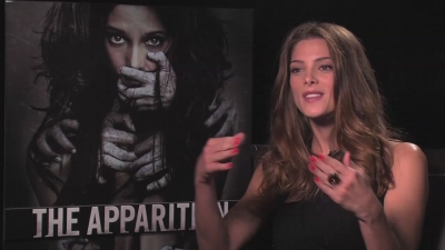 Ashley-Greene-dot-nl_TheApparition-PressJunket-shocktillyoudrop0331.jpg