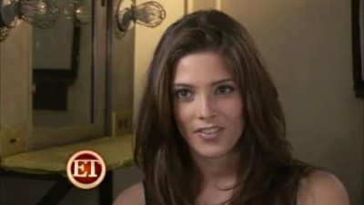 Ashley-Greene_dot_nl---ETbehindthescenesofButter00026.jpg