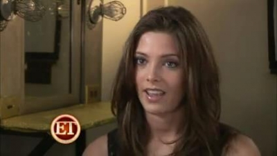 Ashley-Greene_dot_nl---ETbehindthescenesofButter00040.jpg