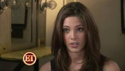 Ashley-Greene_dot_nl---ETbehindthescenesofButter00041.jpg