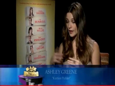 Ashley-Greene-dot-nl_Butterinterview-MadeInHollywood0000.jpg