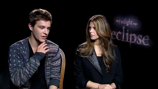 Ashley-Greene_dot_nl-EclipseinterviewWith_HeyUGuysBlog-00005.jpg