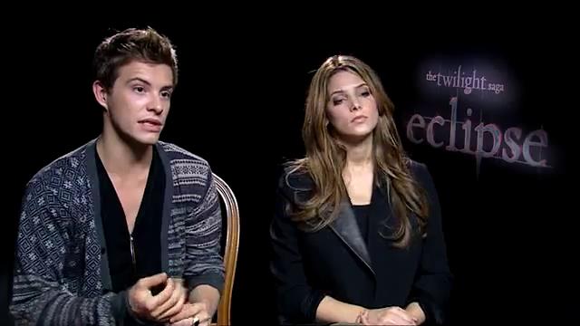 Ashley-Greene_dot_nl-EclipseinterviewWith_HeyUGuysBlog-00014.jpg