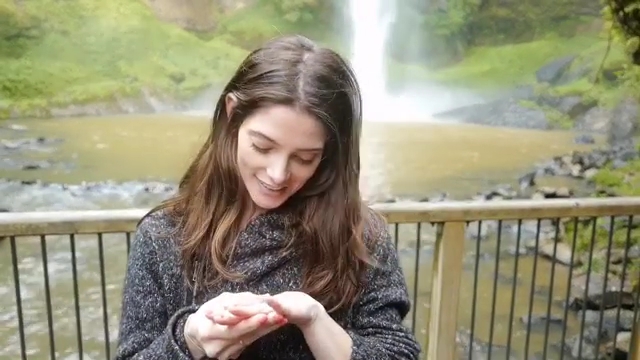 Ashley-Greene-dot-nl_2016Verlovingsvideo-0111.jpg