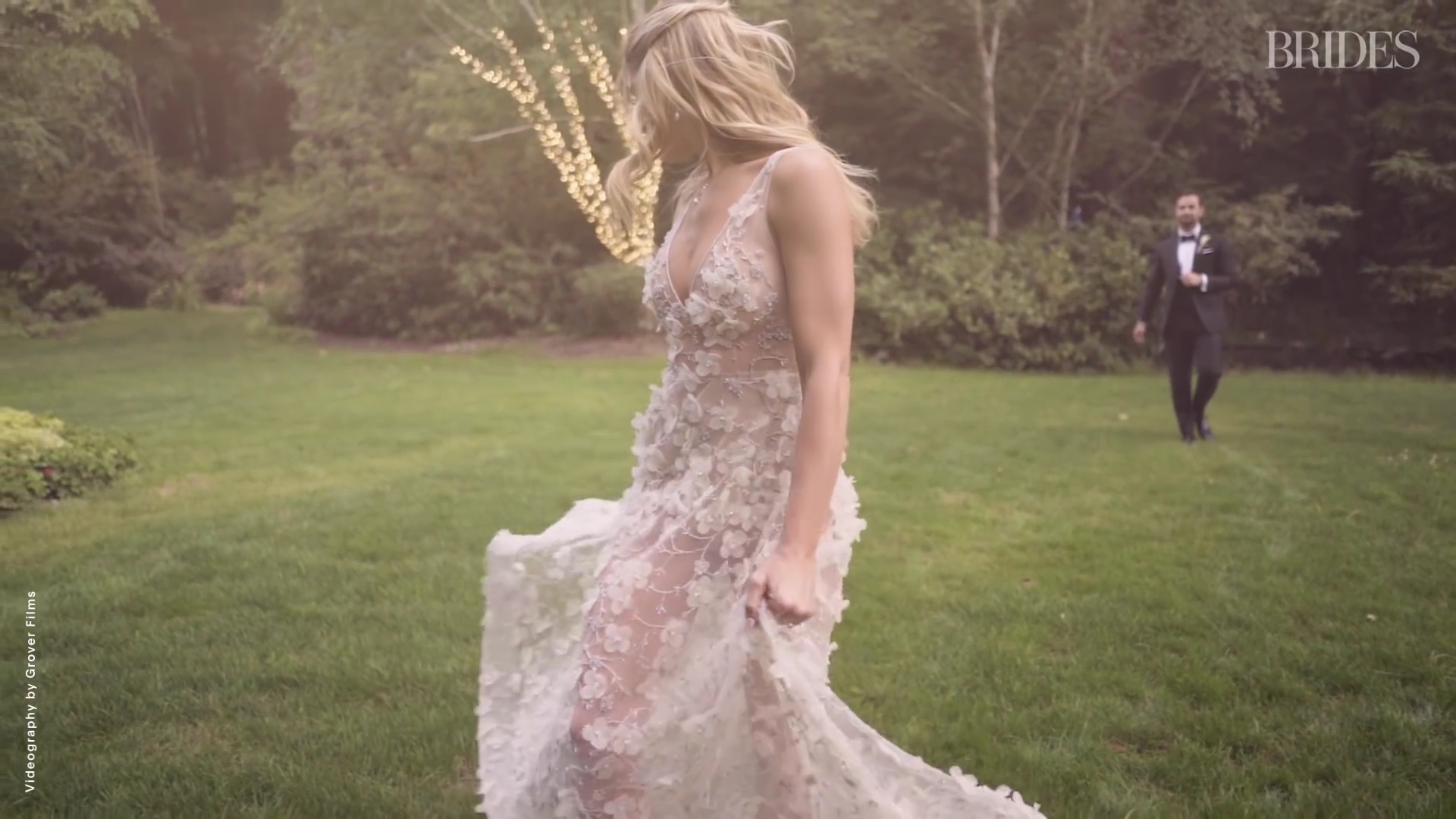 Ashley-Greene-dot-NL_2018Brides-com0039.jpg