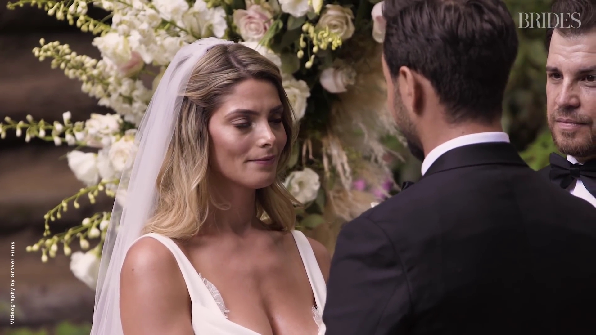 Ashley-Greene-dot-NL_2018Brides-com0096.jpg