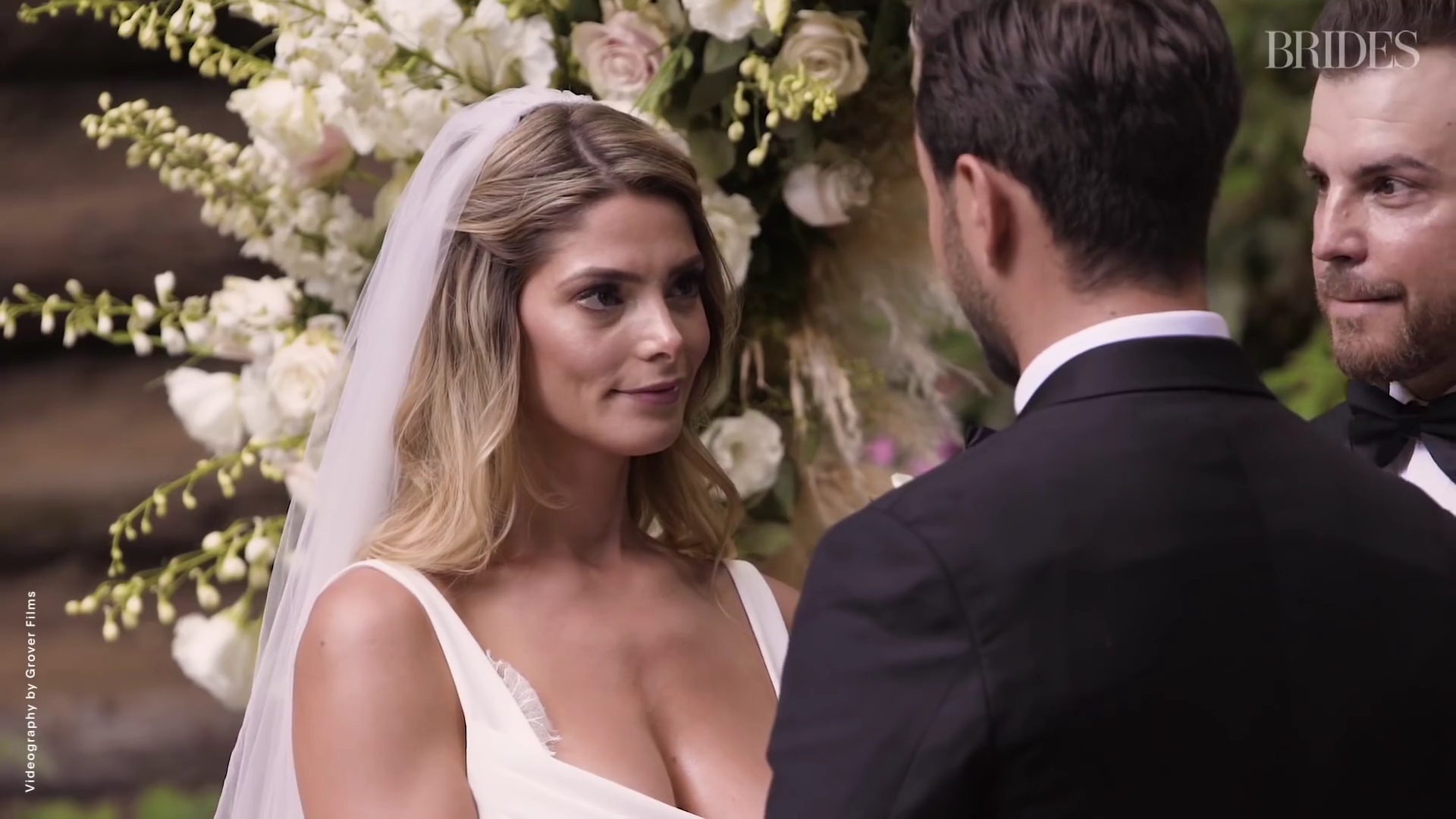 Ashley-Greene-dot-NL_2018Brides-com0125.jpg Ashley-Greene-dot-NL_2018Brides-com0125.jpg