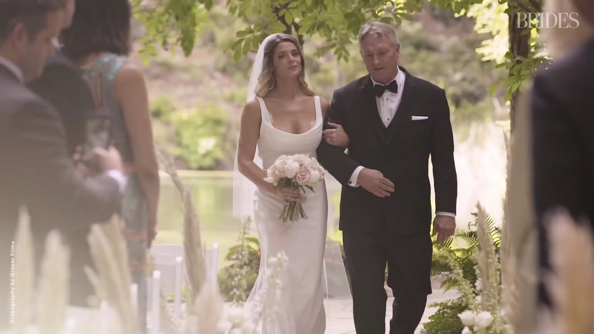 Ashley-Greene-dot-NL_2018Brides-com0237.jpg