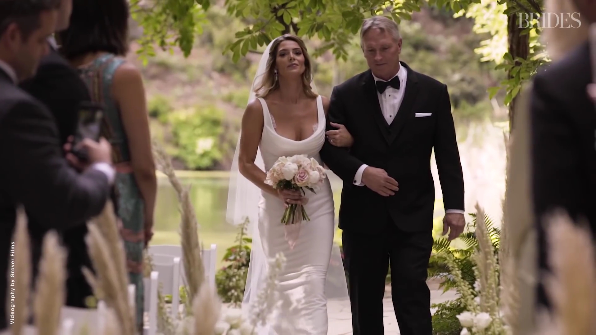 Ashley-Greene-dot-NL_2018Brides-com0238.jpg