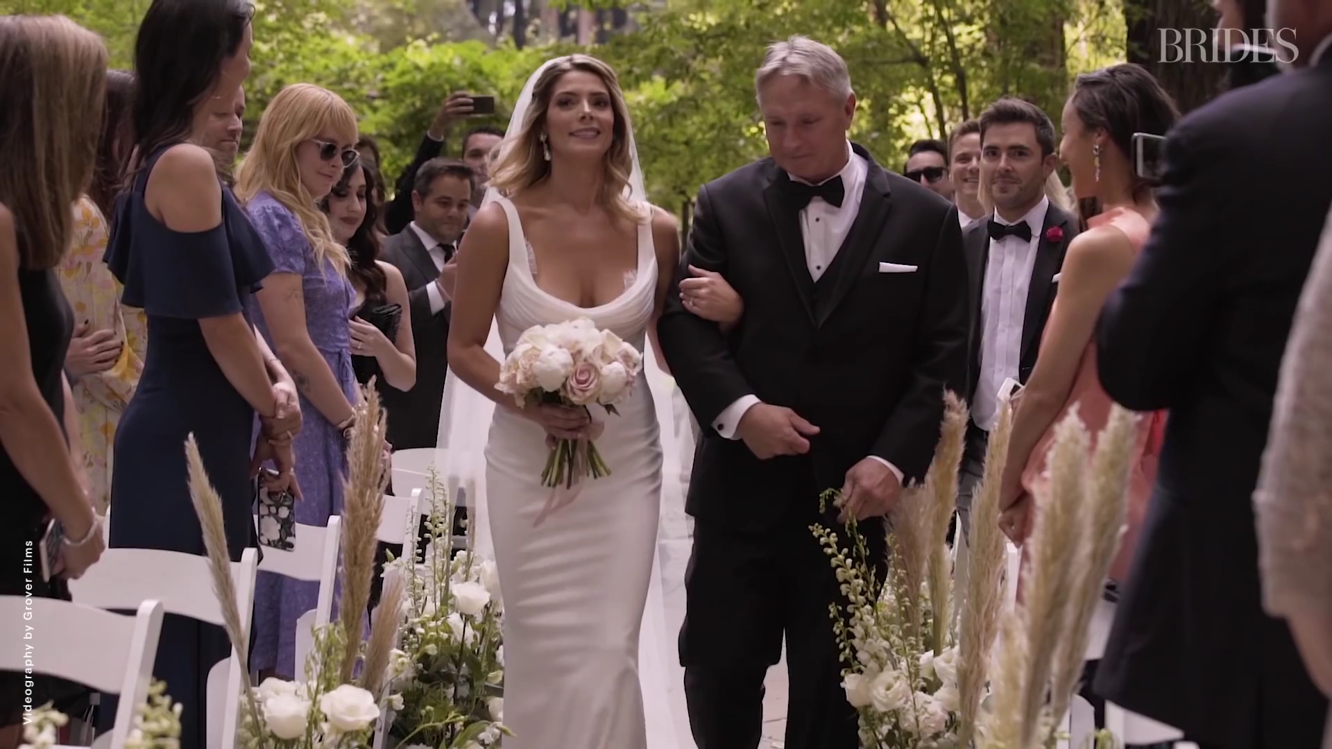 Ashley-Greene-dot-NL_2018Brides-com0244.jpg