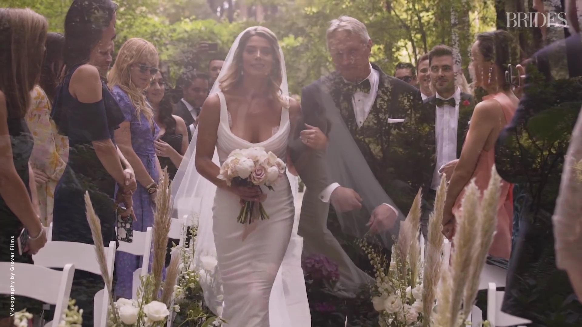 Ashley-Greene-dot-NL_2018Brides-com0245.jpg
