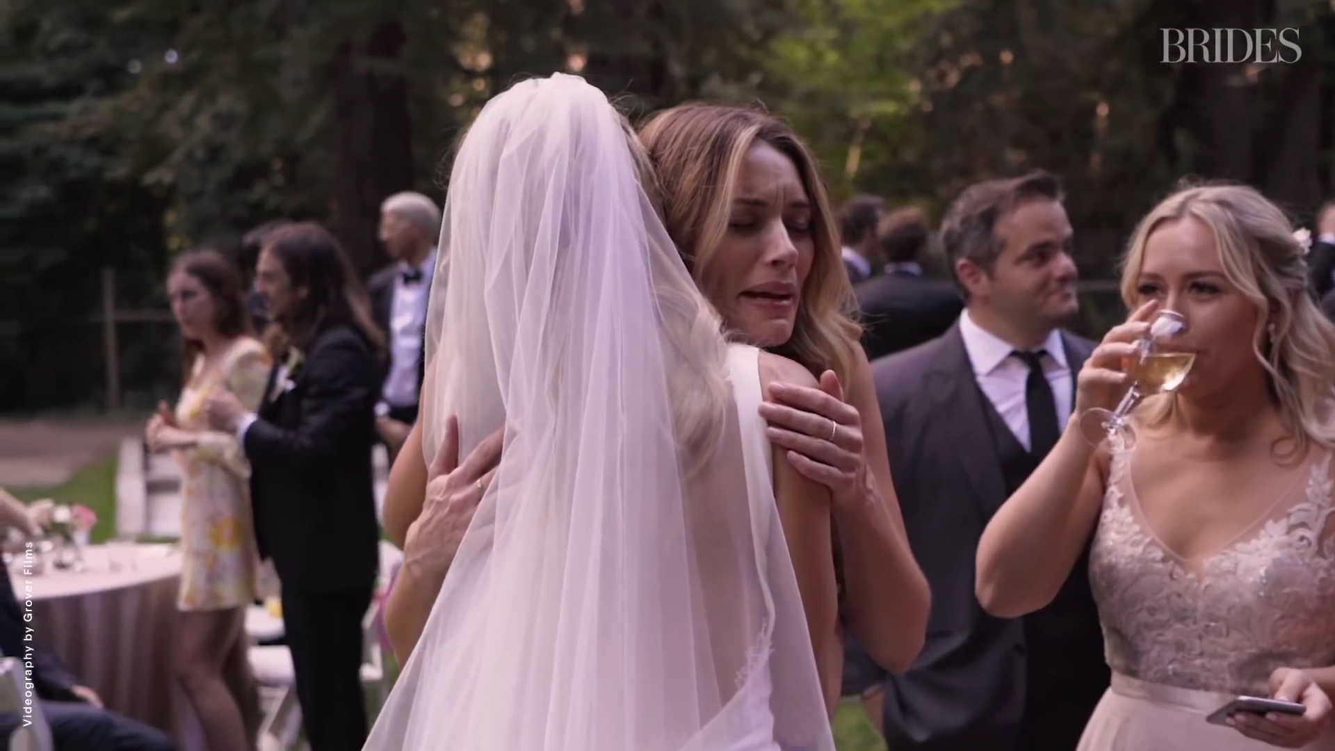 Ashley-Greene-dot-NL_2018Brides-com0319.jpg Ashley-Greene-dot-NL_2018Brides-com0319.jpg