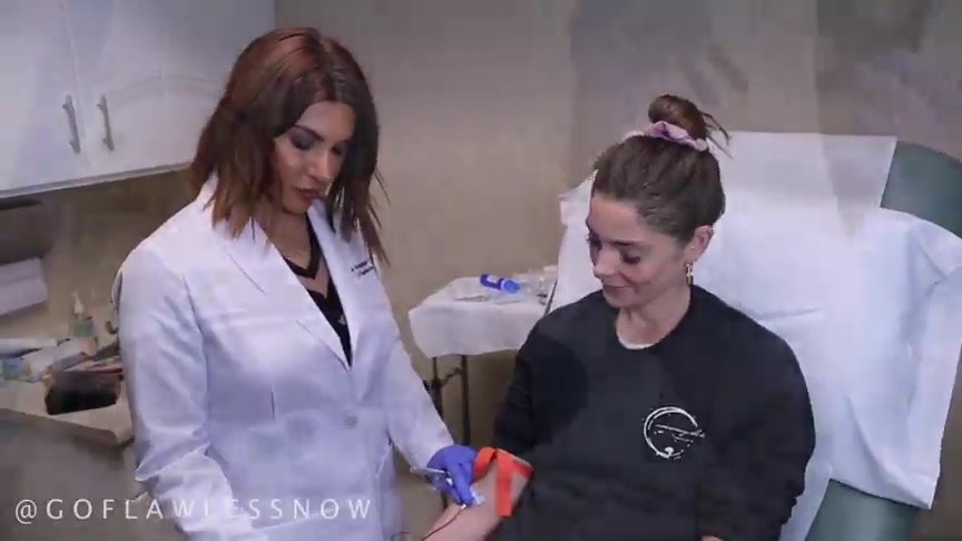 Ashley-Greene-dot-nl_2019GoFlawlessNow-VampireFacial0037.jpg