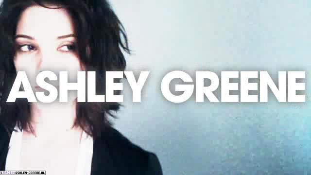 GlamourMagazineShoot-Behind00016.jpg GlamourMagazineShoot-Behind00016.jpg