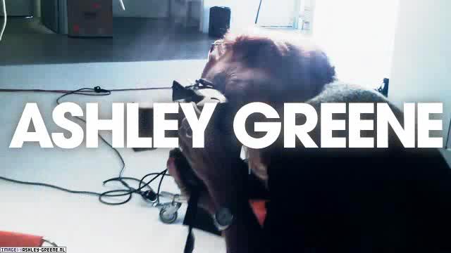 GlamourMagazineShoot-Behind00021.jpg GlamourMagazineShoot-Behind00021.jpg