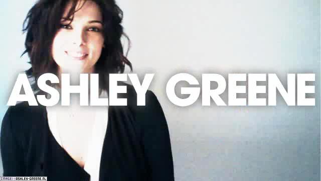 GlamourMagazineShoot-Behind00025.jpg GlamourMagazineShoot-Behind00025.jpg