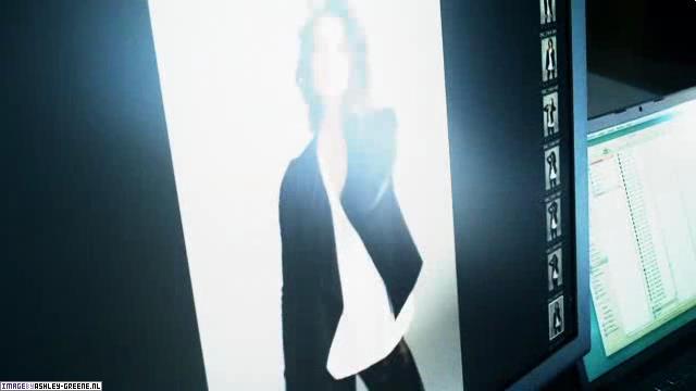 GlamourMagazineShoot-Behind00041.jpg GlamourMagazineShoot-Behind00041.jpg