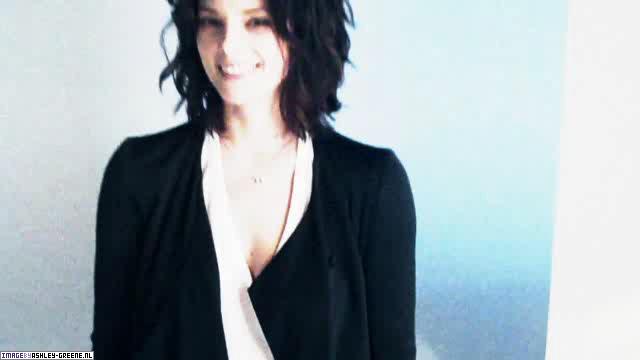 GlamourMagazineShoot-Behind00046.jpg GlamourMagazineShoot-Behind00046.jpg