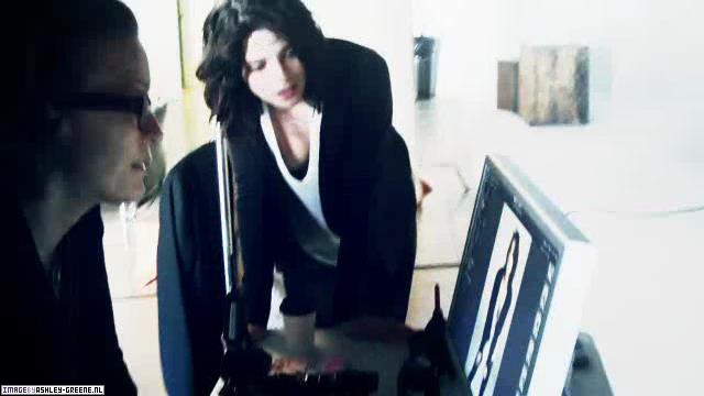 GlamourMagazineShoot-Behind00062.jpg GlamourMagazineShoot-Behind00062.jpg