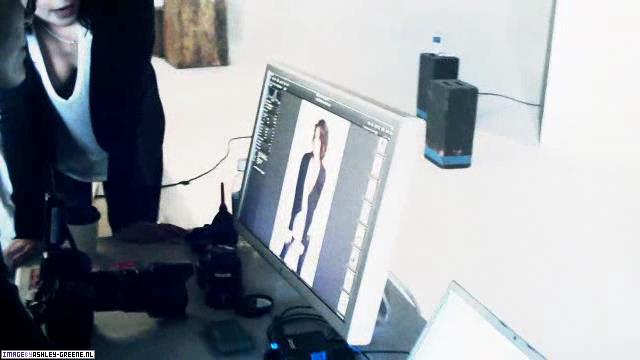 GlamourMagazineShoot-Behind00068.jpg GlamourMagazineShoot-Behind00068.jpg