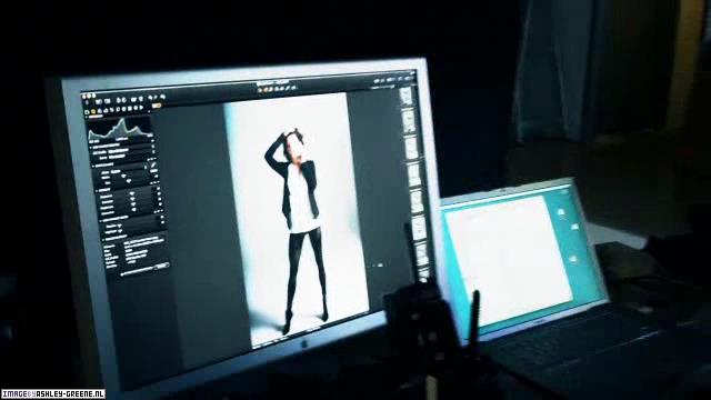 GlamourMagazineShoot-Behind00075.jpg