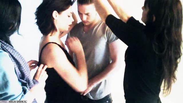 GlamourMagazineShoot-Behind00030.jpg