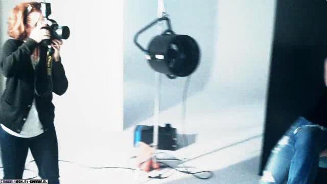GlamourMagazineShoot-Behind00102.jpg