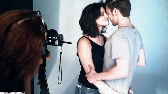 GlamourMagazineShoot-Behind00136.jpg