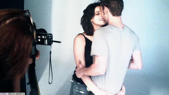 GlamourMagazineShoot-Behind00142.jpg