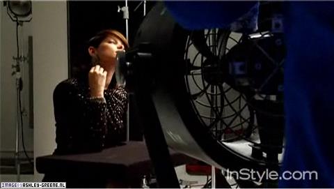 Insyle-dot-com_60SecondsOfStyle025.jpg Insyle-dot-com_60SecondsOfStyle025.jpg