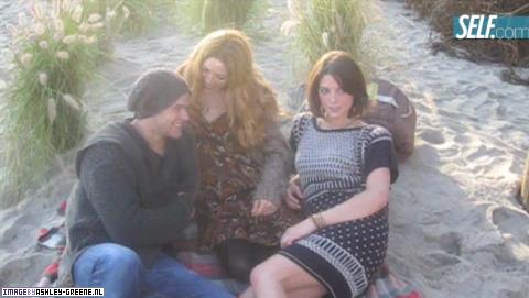 BehindTheScenes-2009SelfMagazine063.jpg