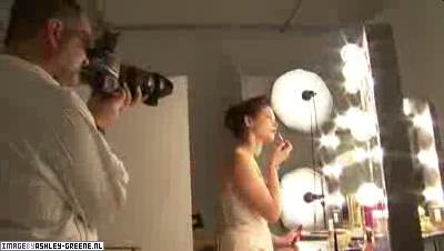 TeenProm2010Photoshoot-BehindTheScene00079.jpg