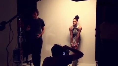 Ashley-Greene_dot_nl-ASOScovershoot00037.jpg