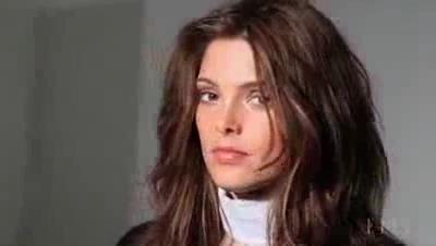 Ashley-Greene_dot_nll--BehindTheScenesOfElle00008.jpg