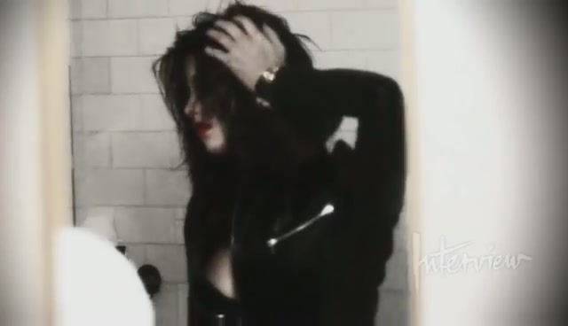 Ashley-Greene-dot-nl_2010InterviewMagazine0026.jpg Ashley-Greene-dot-nl_2010InterviewMagazine0026.jpg