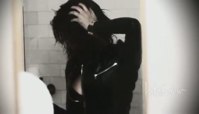 Ashley-Greene-dot-nl_2010InterviewMagazine0028.jpg Ashley-Greene-dot-nl_2010InterviewMagazine0028.jpg