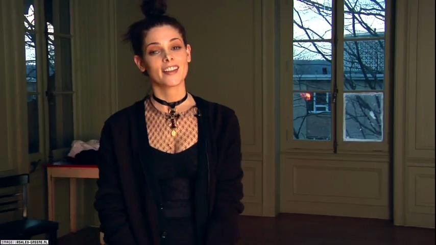 MarieClaire-BehindtheScene0000016.jpg MarieClaire-BehindtheScene0000016.jpg