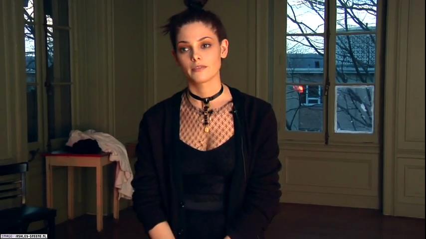 MarieClaire-BehindtheScene0000033.jpg
