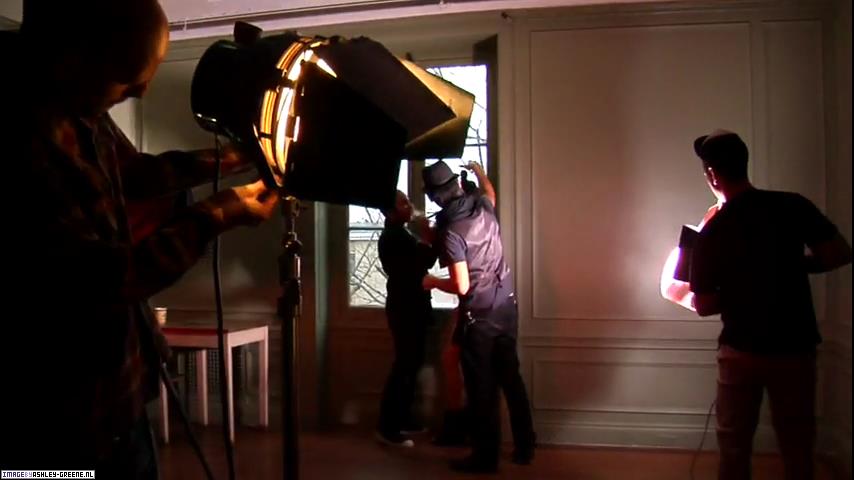 MarieClaire-BehindtheScene0000034.jpg