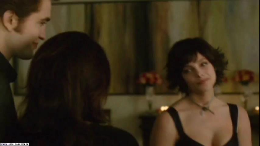 MarieClaire-BehindtheScene0000068.jpg MarieClaire-BehindtheScene0000068.jpg