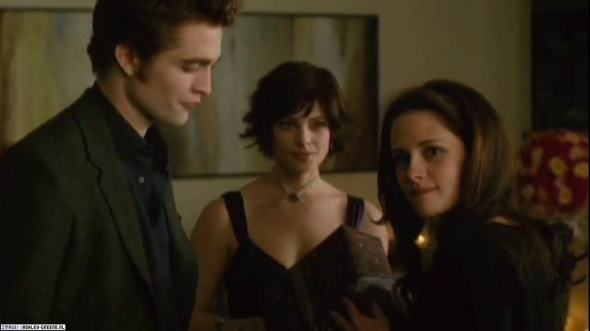 MarieClaire-BehindtheScene0000074.jpg MarieClaire-BehindtheScene0000074.jpg