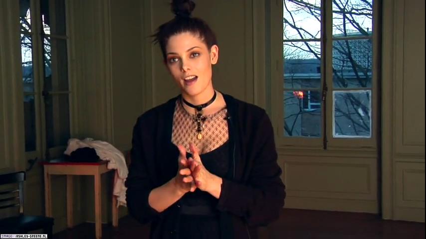 MarieClaire-BehindtheScene0000085.jpg MarieClaire-BehindtheScene0000085.jpg