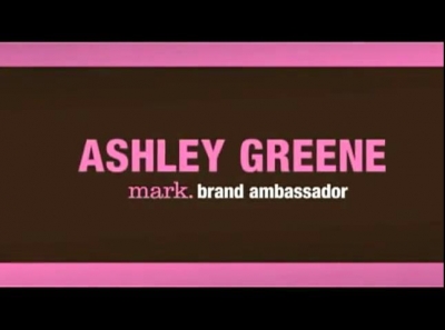 Ashley-Greene_dot_nl---BTSofMarkCosmetics00001.jpg