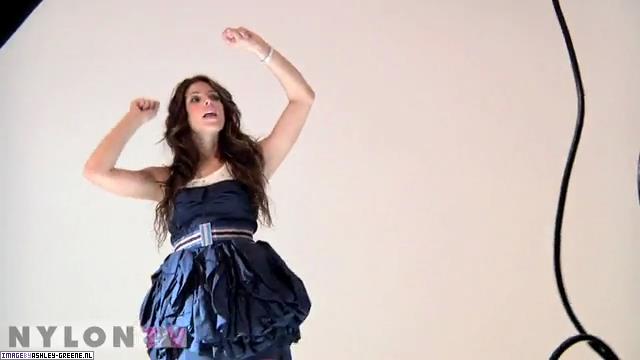 Ashley-Greene_dot_nl-NylonPhotoshoot2010-00033.jpg Ashley-Greene_dot_nl-NylonPhotoshoot2010-00033.jpg