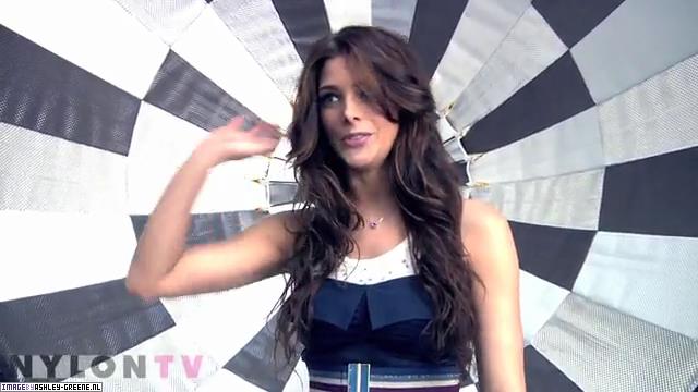 Ashley-Greene_dot_nl-NylonPhotoshoot2010-00111.jpg Ashley-Greene_dot_nl-NylonPhotoshoot2010-00111.jpg