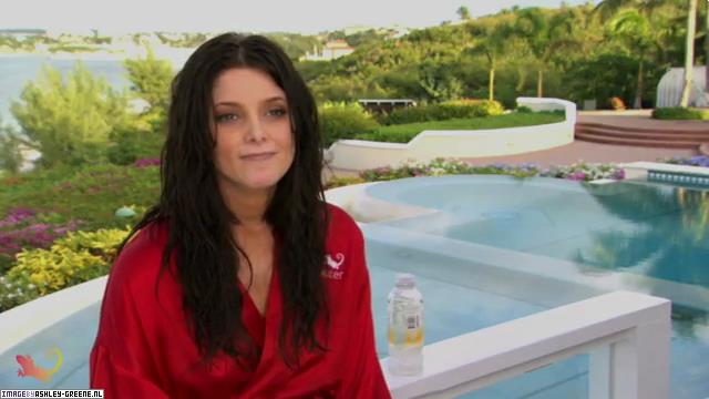 SobeShootBehindTheScenes00032.jpg SobeShootBehindTheScenes00032.jpg